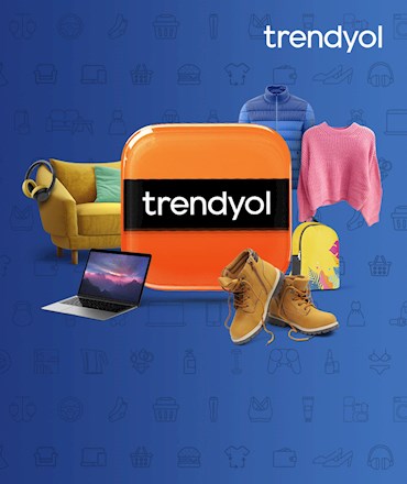 trendyol logosu; çevresinde koltuk, kulaklık, dizüstü bilgisayar, bot, sırt çantası ve giysiler ile mavi arka planda ürün illüstrasyonu.