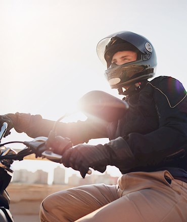 Kask ve Koruyucu Ekipman E-Ticaret Alışverişinize %10 İndirim!